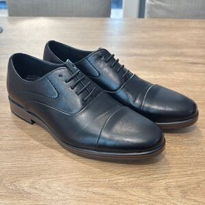 NWOT Van Heusen Men's Oscar Black Lace Up Dress Loafers Size 8 Memory Foam Comfy